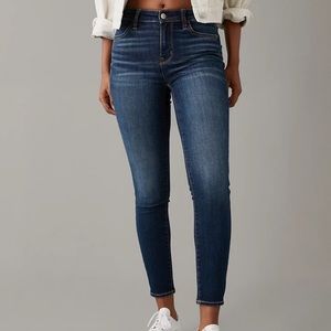 American Eagle High Rise Jegging Crop
